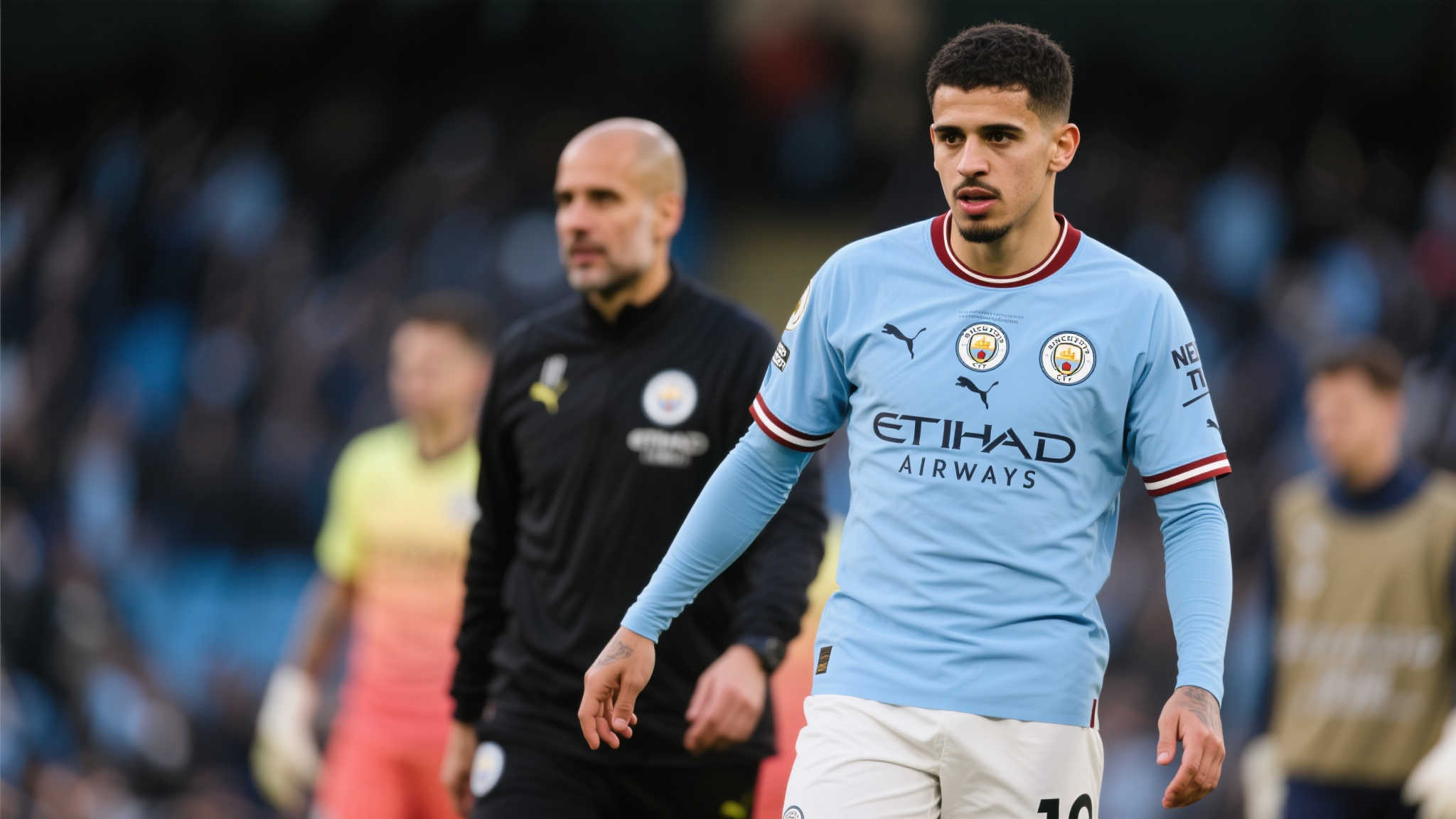 事实上，这样做恰恰能够避免因过度追求统一战略导致个